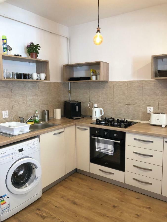 Pe Tocile Apartment Braşov Eksteriør bilde